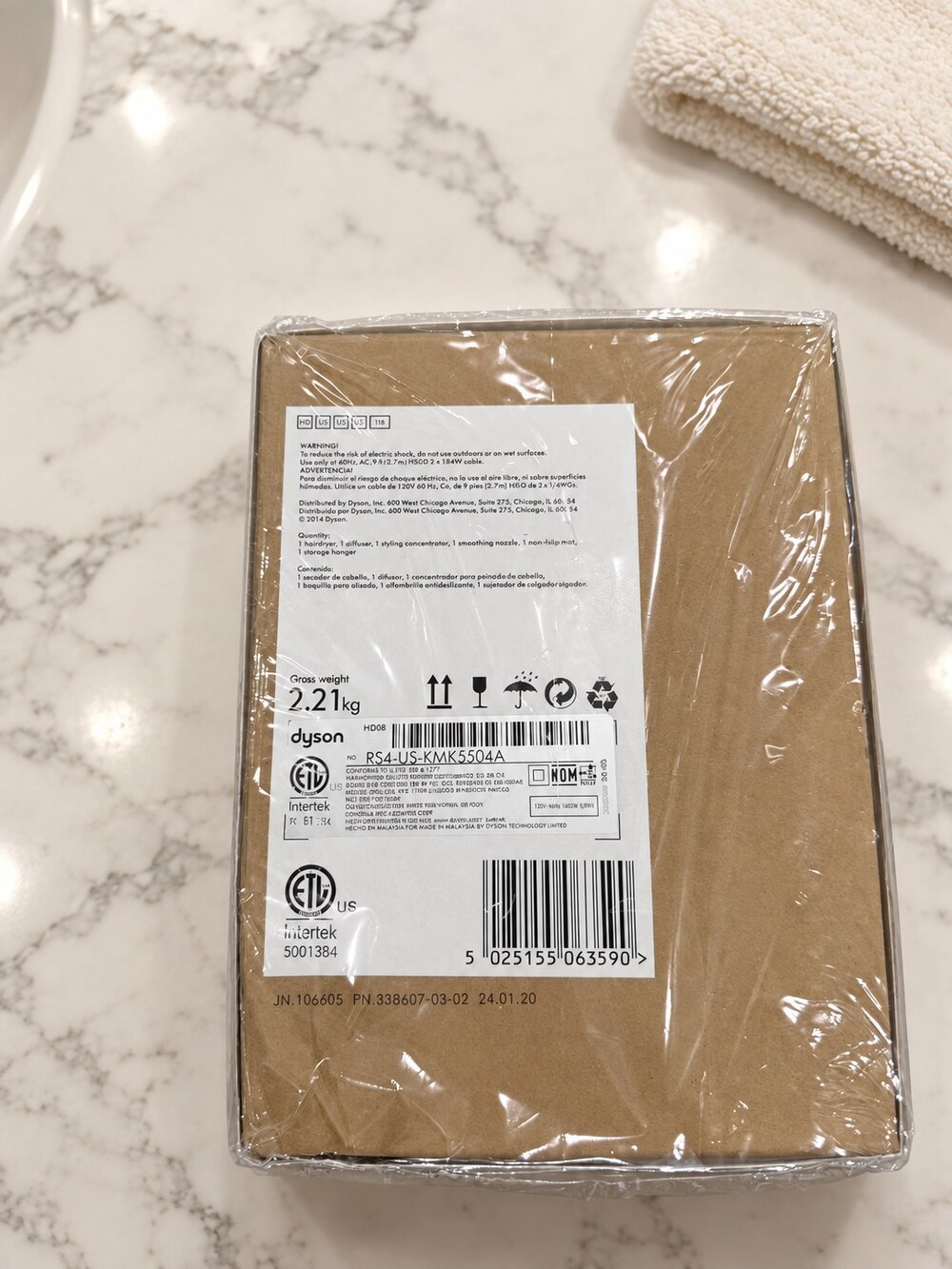 Dyson Supersonic Pink-Accent Hair Dryer with Box - Picture 9 of 10